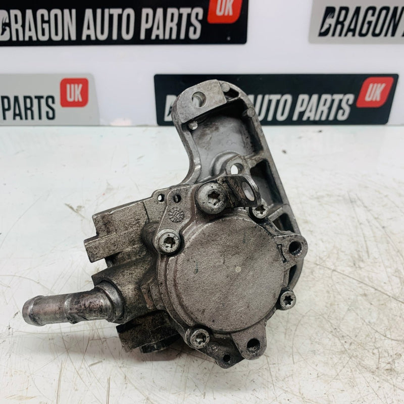 2010 / BMW 1 3 Series / Power Steering Pump / 678883802 - Dragon Engines LTD