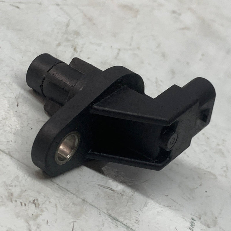 2011 Mercedes-Benz / Camshaft Position Sensor / 2.2L CDI / A0061537728 - Dragon Engines LTD