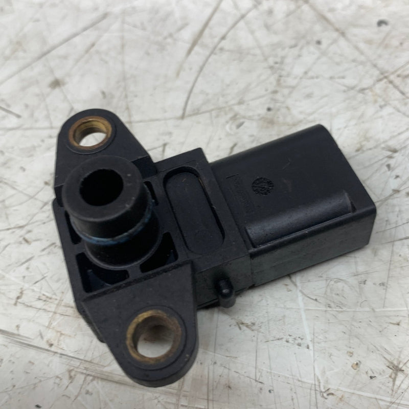 2012-2016 BMW / Manifold Intake Pressure Sensor / 3.0L Petrol / 8617097-01 - Dragon Engines LTD