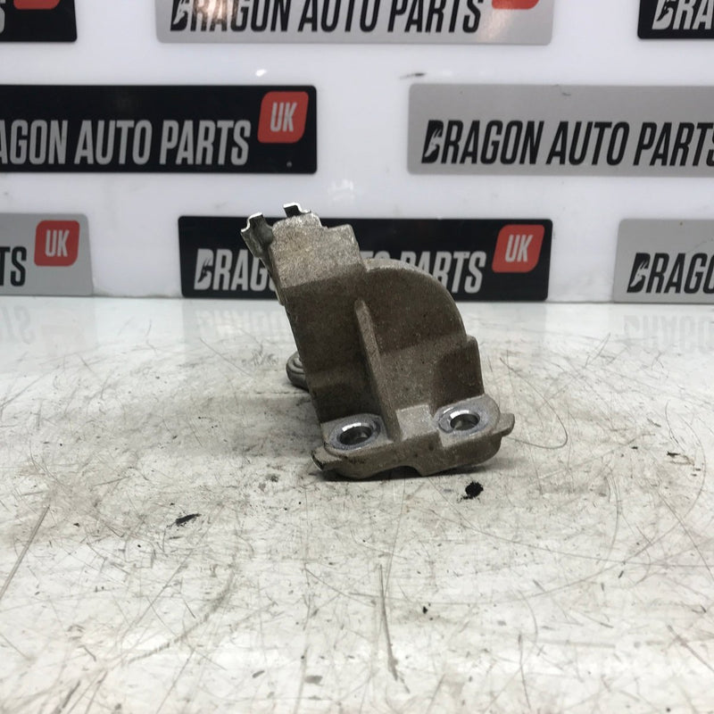 2013-15 Renault / Engine Mount Bracket / 1.5L Diesel / 397747134R - Dragon Engines LTD