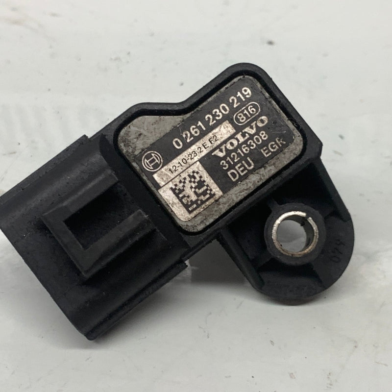 2013 / Volvo / Intake Manifold Pressure Sensor MAP / 2.0L Diesel / 0261230219 - Dragon Engines LTD