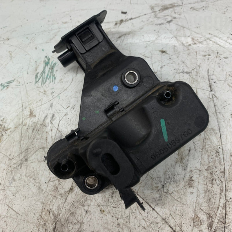 2015-2018 Citroen/Peugeot/Ford / 2.0L Diesel / Vacuum Relay / 9805069780 - Dragon Engines LTD