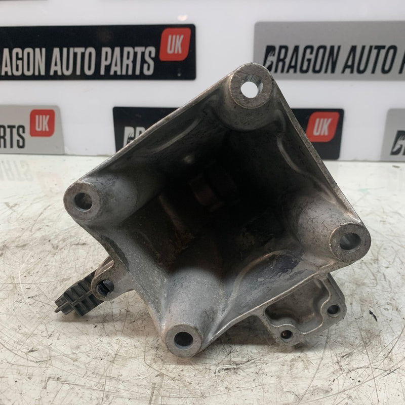 2015-2018 Mercedes-Benz / Engine Bracket Right Side / 2.0L Petrol / A2742231004 - Dragon Engines LTD