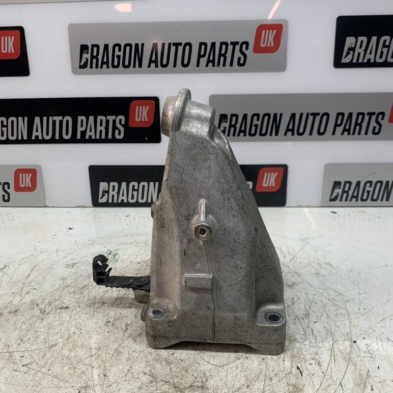 2015-2018 Mercedes-Benz / Engine Bracket Right Side / 2.0L Petrol / A2742231004 - Dragon Engines LTD