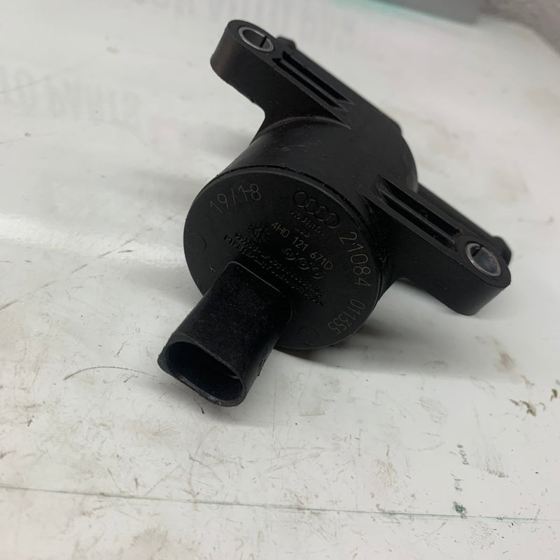 2017-2019 Audi/VW/Golf / Coolant Pump Regulator Valve / 2.0L Petrol / 4H0121671D - Dragon Engines LTD