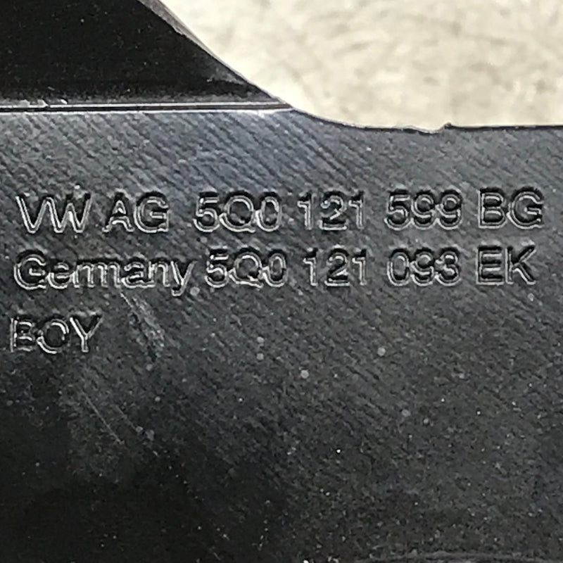 2017 VW / Passat / Water Pump Bracket / 2.0L Diesel / 5Q0121599BG - Dragon Engines LTD