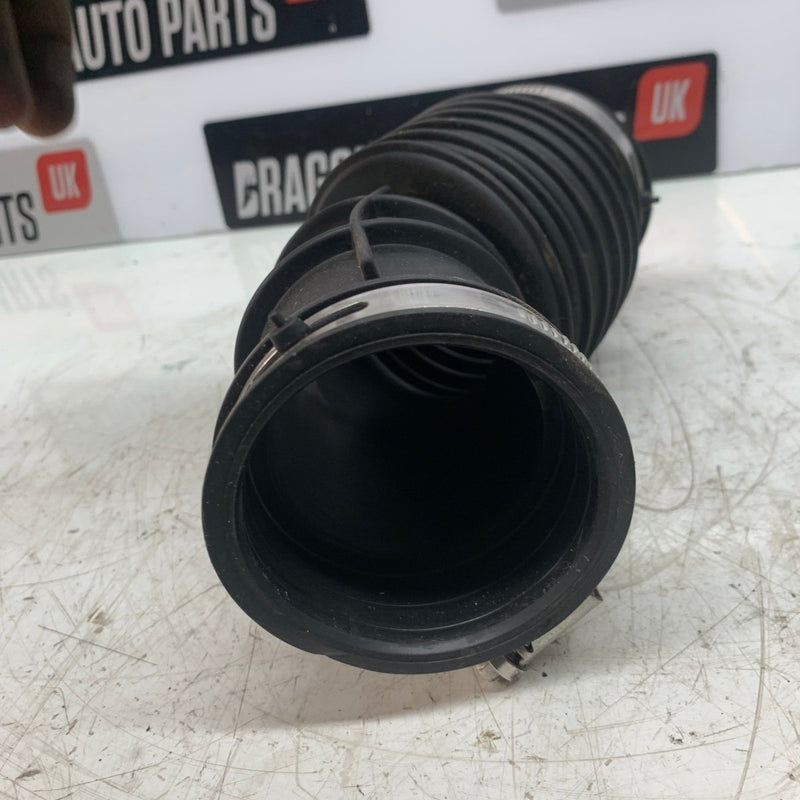 2018-2022 / Ford / Focus / 1.0L Petrol / Air Intake Tube/Pipe / JX61-9R504-C - Dragon Engines LTD