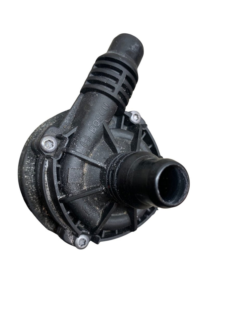 2019-2020 Mercedes / 1.3L Petrol / Auxiliary Coolant Water Pump / A0005003600 - Dragon Engines LTD