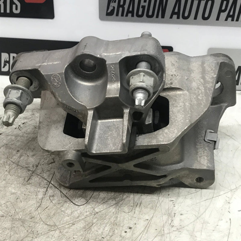 2020-2022 / Ford / Kuga / 1.5L Diesel / Engine Mount / LX61-6F012-MB - Dragon Engines LTD