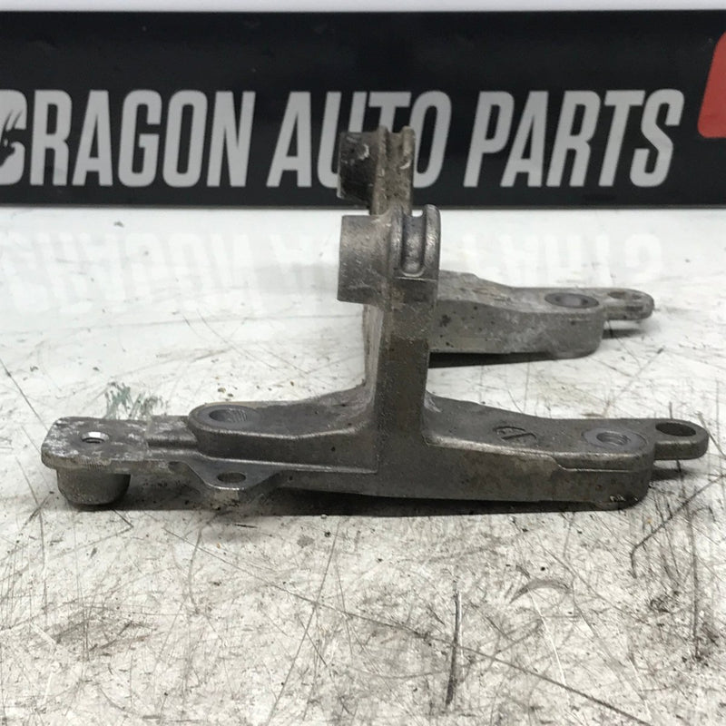 2021 Volvo V90 D5 / Auxiliary Bracket / 2.0L Diesel / 31437845 - Dragon Engines LTD