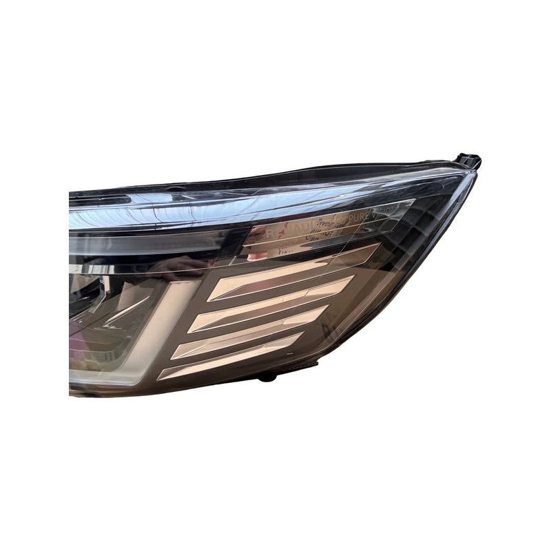 2022 RENAULT TRAFIC Passenger Side headlight with Only 7 MILES! Mint Condition - Dragon Engines LTD