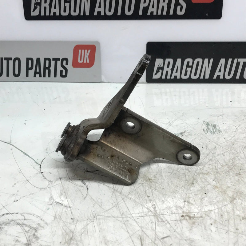 Audi/VW/Seat/Skoda / Exhaust Mount Bracket / 1.6L Diesel / 04L131561J - Dragon Engines LTD