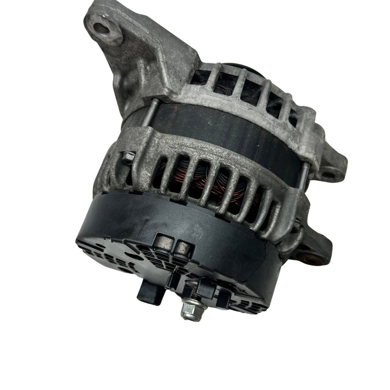 Mercedes A Class / 2.1L / Alternator / A0009063322 (Cosmetic Damaged ONLY) - Dragon Engines LTD