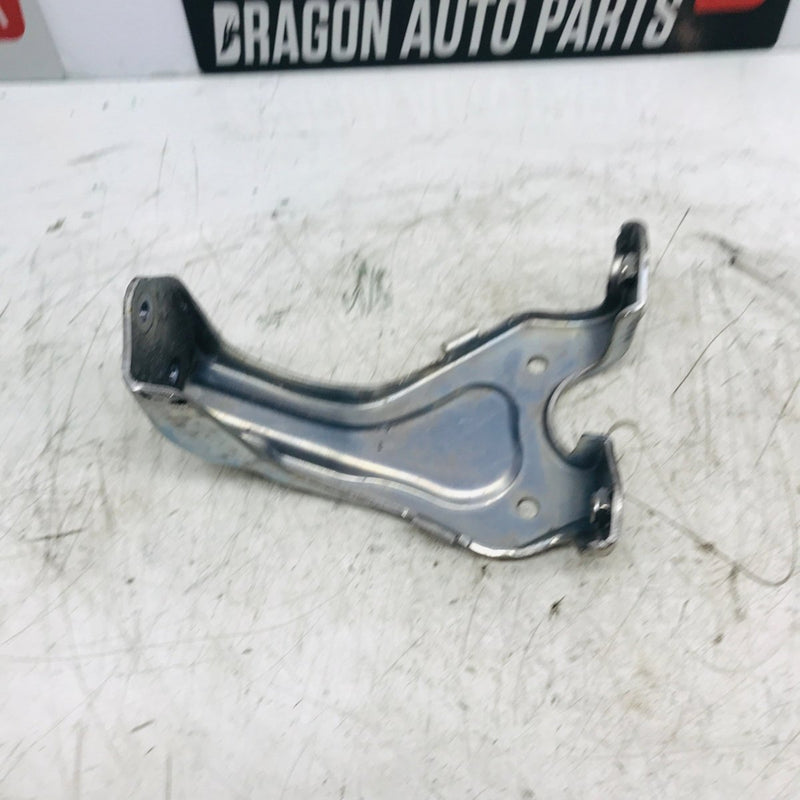 Mercedes Benz / Actuator Motor Boost Air Bracket / 1.8/2.1L Diesel / A6510902041 - Dragon Engines LTD