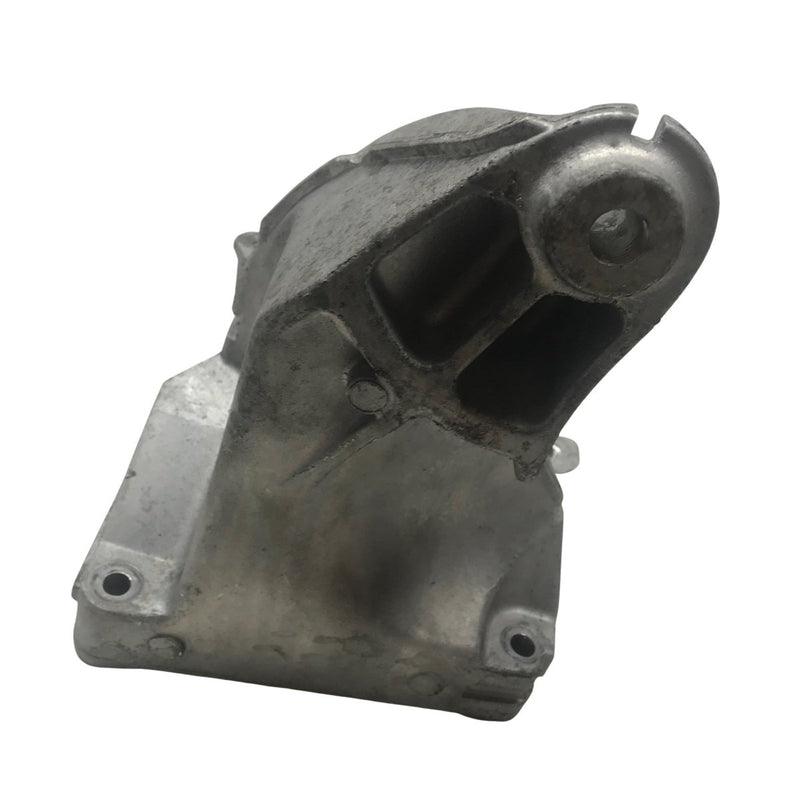 Mercedes / Left side Engine Bracket / 2015-On / 2.0L Diesel / A6512234204 - Dragon Engines LTD