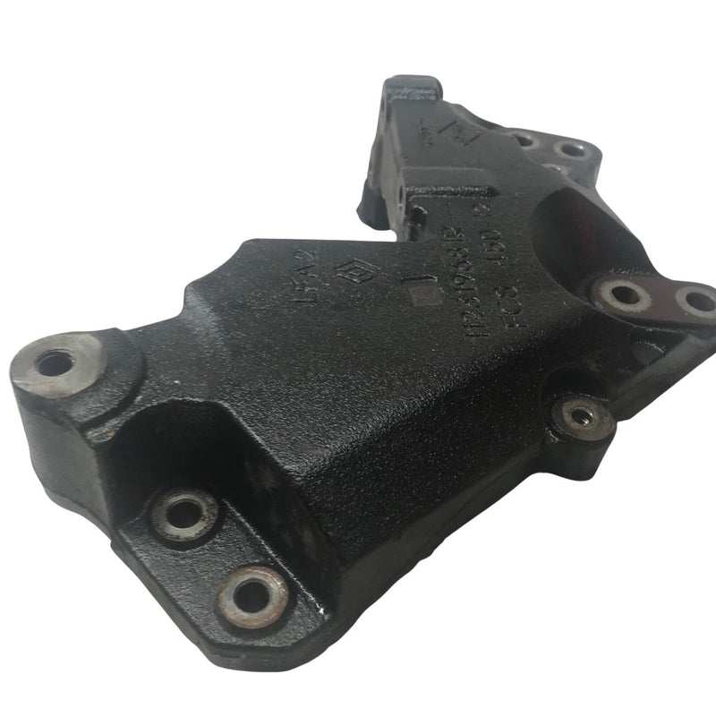 Nissan/Renault / Engine Mount Bracket / 2019-On / 1.7L Diesel / 112319681R - Dragon Engines LTD