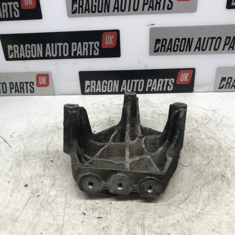 Opel/Vauxhall/Mokka / Engine Mount Bracket / 1.4L Petrol / 95073703 - Dragon Engines LTD