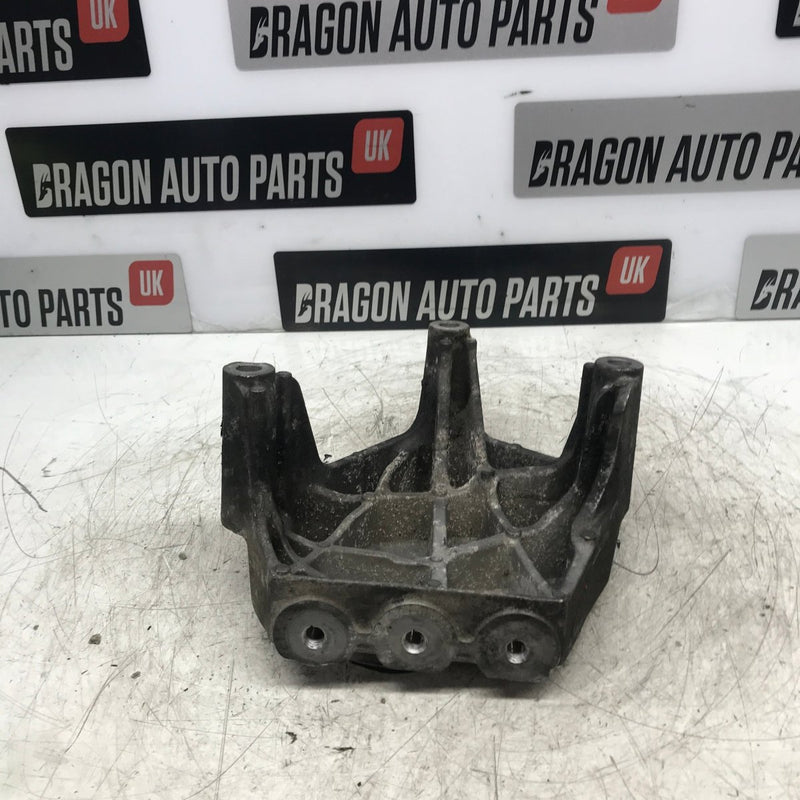 Opel/Vauxhall/Mokka / Engine Mount Bracket / 1.4L Petrol / 95073703 - Dragon Engines LTD