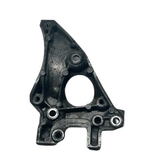 Peugeot/Citroen 1.6L Engine Mounting Bracket 9672950980 - Dragon Engines LTD