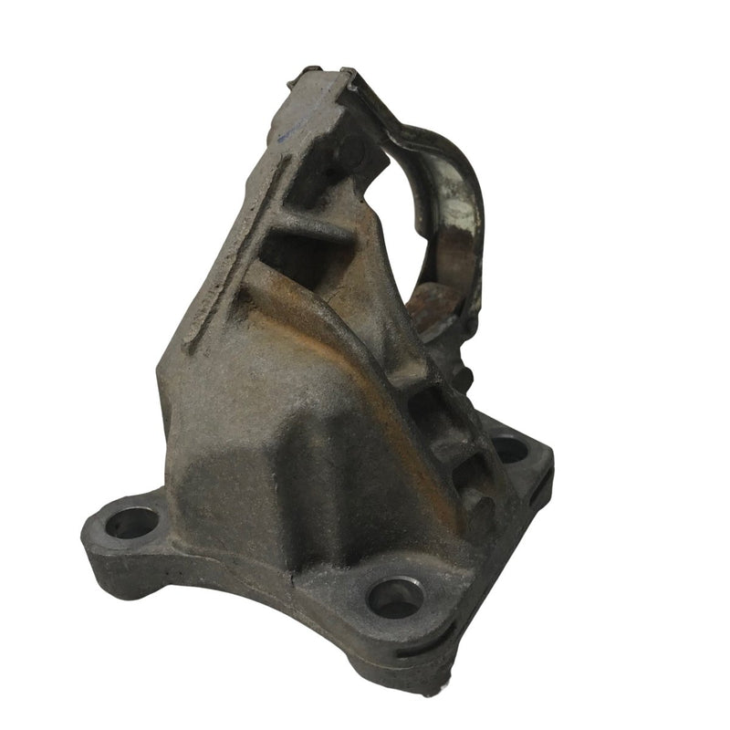 Renault / Driveshaft Centre Bearing Bracket / 2015-2021 2.3L Diesel 397748146R - Dragon Engines LTD