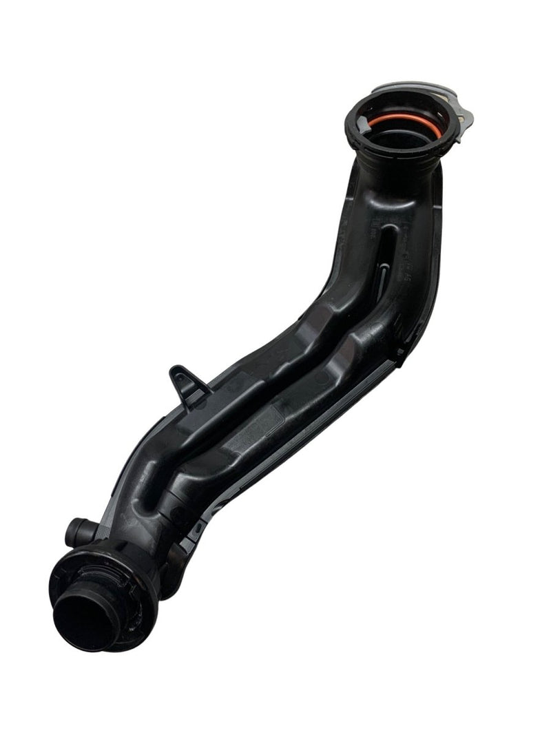 Volkswagen / Tiguan / 2022 / Air Intake hose / 05E145673AE - Dragon Engines LTD